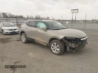 2021 Chevrolet Blazer LT z VIN 3GNKBCR47MS545399, wystawiony jako IAAI lot #41822104 z przebiegiem 60 182 mil mil oraz . Historia ofert i sprzedaży dostępna na DreamBid. Obrazek 1.