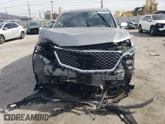 2024 Cadillac XT6 FWD Luxury with VIN 1GYKPAR46RZ748044, listed as a Copart auction lot 47118725 with 3,286 mi miles and Salvage title. Bid and sale history available at DreamBid. Image 5.