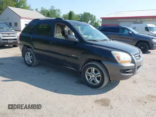 2008 Kia Sportage LX z VIN KNDJE723X87453910, wystawiony jako IAAI lot #42477959 z przebiegiem 127 073 mil mil oraz . Historia ofert i sprzedaży dostępna na DreamBid. Obrazek 1.