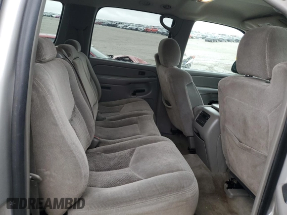 2005 Chevrolet Suburban LT with VIN 1GNEC16Z95J187286, listed as a Copart auction lot 86953594 with 238,312 mi miles and Salvage Title. Bid and sale history available at carsss.com. Image 11.