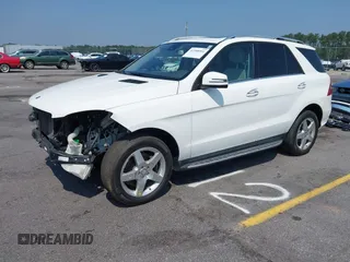 2015 Mercedes-Benz M 400 z VIN 4JGDA5GB3FA462411, wystawiony jako IAAI lot #42388501 z przebiegiem 100 269 mil mil oraz . Historia ofert i sprzedaży dostępna na DreamBid. Obrazek 20.