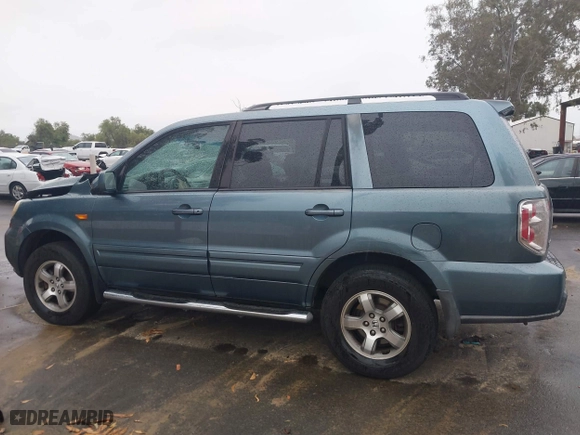 2006 Honda Pilot EX-L with VIN 2HKYF18506H503658, listed as a IAAI auction lot 41744963 with 215,575 mi miles. Bid and sale history available at carsss.com. Image 14.