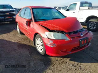 2004 Honda Civic LX with VIN 2HGES16584H548825, listed as a IAAI auction lot 41477784 with 152,581 mi miles. Bid and sale history available at carsss.com. Image 1.