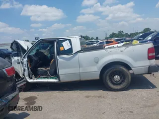 2006 Ford F-150 STX с VIN 1FTRX12WX6FA25231, выставлен на аукционе IAAI как лот 42396257 с пробегом Не указан миль и . История ставок и продаж доступна на DreamBid. Изображение 13.