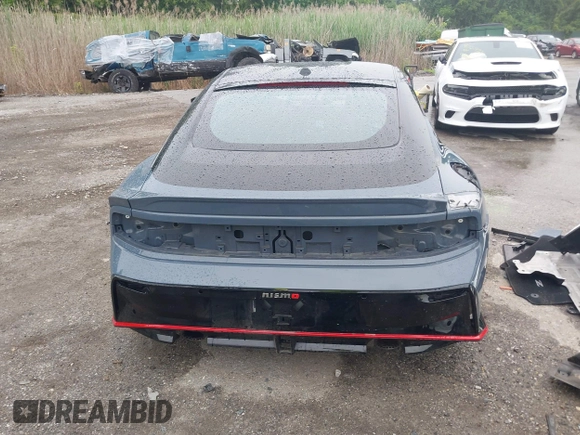 2024 Nissan Z Nismo with VIN JN1BZ4CH9RM360447, listed as a IAAI auction lot 42457597 with 9,723 mi miles and . Bid and sale history available at DreamBid. Image 17.