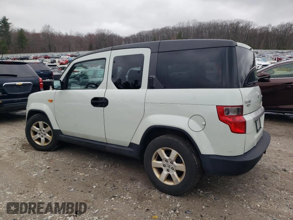 2011 Honda Element EX with VIN 5J6YH2H77BL003367, listed as a Copart auction lot 52401305 with 215,346 mi miles and Clean Title. Bid and sale history available at DreamBid. Image 2.
