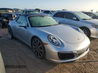 2017 Porsche 911 Carrera S with VIN WP0CB2A95HS154123, listed as a Copart auction lot 78064684 with 0 mi miles and Non Repairable. Bid and sale history available at carsss.com. Image 4.