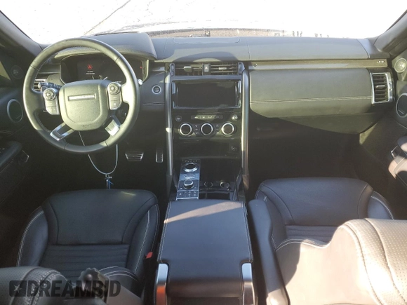 2018 Land Rover Discovery HSE with VIN SALRR2RV4JA061234, listed as a Copart auction lot 67729713 with 62,721 mi miles. Bid and sale history available at carsss.com. Image 8.