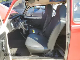 1972 Volkswagen Beetle с VIN 1122371354, выставлен на аукционе Copart как лот 77545834 с пробегом 57 669 миль миль и Списание • Salvage title. История ставок и продаж доступна на DreamBid. Изображение 7.