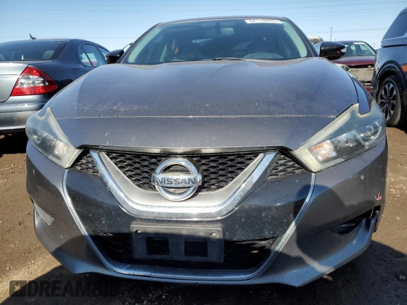 2016 Nissan Maxima SV z VIN 1N4AA6AP0GC421960, wystawiony jako Copart lot #52119425 z przebiegiem 206 975 mil mil oraz Szkoda całkowita • Salvage title. Historia ofert i sprzedaży dostępna na DreamBid. Obrazek 5.