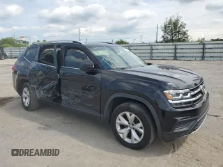2018 Volkswagen Atlas Launch Edition with VIN 1V2BR2CA7JC510844, listed as a Copart auction lot 76652404 with 130,048 mi miles and Salvage title. Bid and sale history available at DreamBid. Image 4.