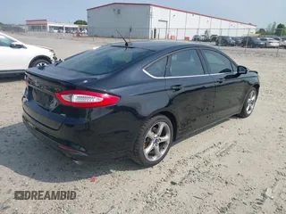 2016 Ford Fusion SE with VIN 3FA6P0H75GR194080, listed as a IAAI auction lot 42042169 with 157,450 mi miles. Bid and sale history available at carsss.com. Image 4.