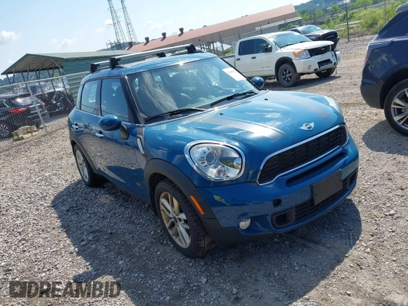 2011 MINI Countryman S with VIN WMWZC5C57BWM11279, listed as a IAAI auction lot 42649621 with 100,000 mi miles and . Bid and sale history available at DreamBid. Image 1.