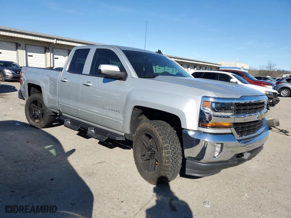 2019 Chevrolet Silverado 1500 LD LT with VIN 2GCVKPECXK1142696, listed as a Copart auction lot 37693144 with 69,751 mi miles and Salvage Title. Bid and sale history available at carsss.com. Image 4.