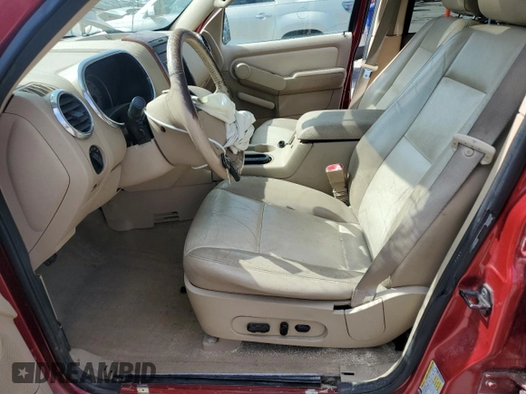 2006 Ford Explorer Eddie Bauer z VIN 1FMEU74E66UA43716, wystawiony jako Copart lot #54717655 z przebiegiem 191 275 mil mil oraz Szkoda całkowita • Salvage title. Historia ofert i sprzedaży dostępna na DreamBid. Obrazek 7.