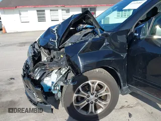 2016 GMC Acadia SLT with VIN 1GKKRSKD8GJ266644, listed as a IAAI auction lot 41949480 with 119,154 mi miles. Bid and sale history available at carsss.com. Image 6.