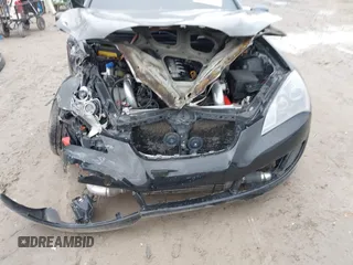 2010 Hyundai Genesis Coupe z VIN KMHHT6KD7AU003612, wystawiony jako IAAI lot #42135669 z przebiegiem 138 009 mil mil oraz . Historia ofert i sprzedaży dostępna na DreamBid. Obrazek 6.
