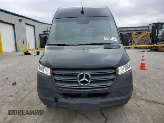 2019 Mercedes-Benz Sprinter Passenger with VIN WDZPF0CD0KP053741, listed as a Copart auction lot 87728715 with 75,061 mi miles and Salvage Title. Bid and sale history available at carsss.com. Image 5.