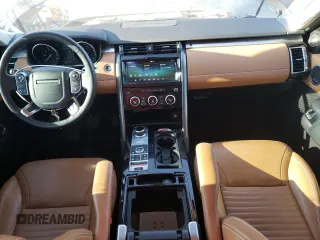 2017 Land Rover Discovery First Edition with VIN SALRTBBV8HA020787, listed as a Copart auction lot 88906495 with 100,318 mi miles and Salvage Title. Bid and sale history available at carsss.com. Image 8.