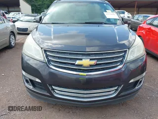 2015 Chevrolet Traverse LT with VIN 1GNKRGKDXFJ231425, listed as a IAAI auction lot 42534443 with Not provided miles and . Bid and sale history available at DreamBid. Image 6.