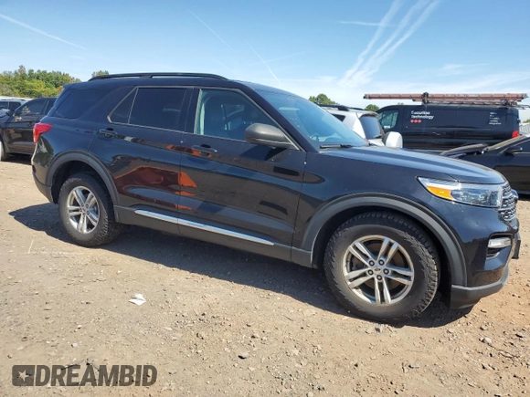 2021 Ford Explorer XLT z VIN 1FMSK8DH1MGB10047, wystawiony jako Copart lot #69715304 z przebiegiem 67 194 mil mil oraz Szkoda całkowita • Salvage title. Historia ofert i sprzedaży dostępna na DreamBid. Obrazek 4.