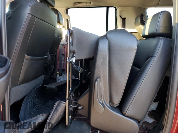 2017 GMC Yukon XL SLT z VIN 1GKS1GKC6HR304645, wystawiony jako Copart lot #83831654 z przebiegiem 137 035 mil mil oraz Szkoda całkowita • Salvage title. Historia ofert i sprzedaży dostępna na DreamBid. Obrazek 11.