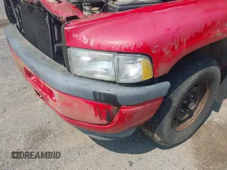 1996 Dodge 1500 z VIN 1B7HC16Y9TJ117863, wystawiony jako IAAI lot #42491484 z przebiegiem 119 793 mil mil oraz . Historia ofert i sprzedaży dostępna na DreamBid. Obrazek 6.