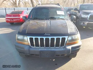 2001 Jeep Grand Cherokee Laredo with VIN 1J4GW48S51C517217, listed as a IAAI auction lot 41773968 with 189,350 mi miles. Bid and sale history available at carsss.com. Image 6.