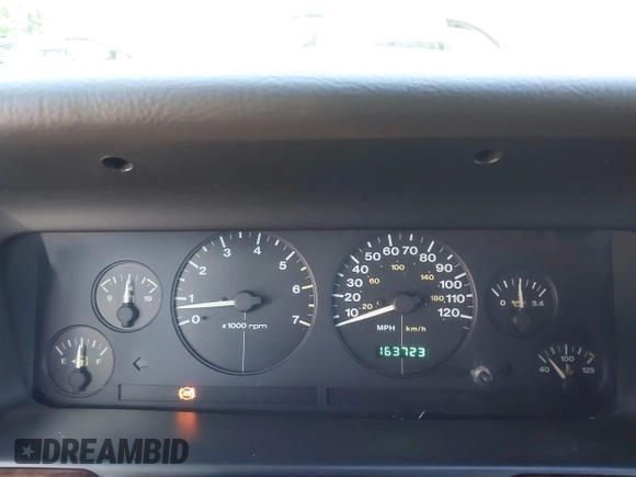 1998 Jeep Grand Cherokee Laredo with VIN 1J4GZ58S6WC154415, listed as a IAAI auction lot 42331831 with 163,723 mi miles and . Bid and sale history available at DreamBid. Image 7.
