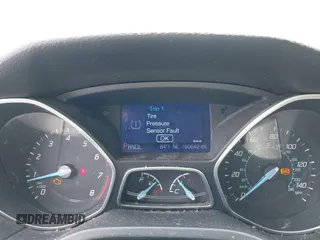 2013 Ford Focus SE с VIN 1FADP3F27DL111050, выставлен на аукционе IAAI как лот 42514336 с пробегом 160 642 миль миль и . История ставок и продаж доступна на DreamBid. Изображение 7.