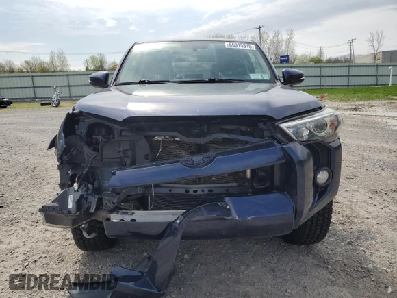 2018 Toyota 4Runner SR5 z VIN JTEBU5JR6J5508190, wystawiony jako Copart lot #55015315 z przebiegiem Nie podano mil oraz Szkoda całkowita • Salvage title. Historia ofert i sprzedaży dostępna na DreamBid. Obrazek 5.