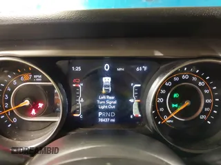 2020 Jeep Wrangler Unlimited Sport S z VIN 1C4HJXDN9LW194222, wystawiony jako IAAI lot #42079625 z przebiegiem 78 437 mil mil oraz . Historia ofert i sprzedaży dostępna na DreamBid. Obrazek 7.