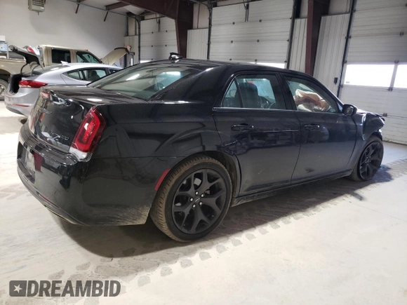2023 Chrysler 300 Touring with VIN 2C3CCAAG5PH706316, listed as a Copart auction lot 53199635 with 20,800 mi miles and Salvage Title. Bid and sale history available at DreamBid. Image 3.