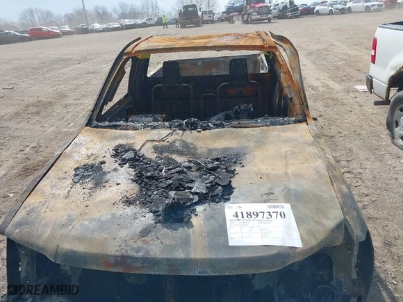 2007 Chevrolet Colorado Work Truck with VIN 1GCCS149378228673, listed as a IAAI auction lot 41897370 with 141,000 mi miles. Bid and sale history available at carsss.com. Image 6.