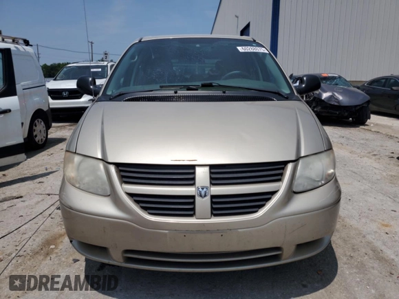 2005 Dodge Caravan SE с VIN 2D4GP24RX5R360598, выставлен на аукционе Copart как лот 60288075 с пробегом 126 609 миль миль и На запчасти • Non repairable. История ставок и продаж доступна на DreamBid. Изображение 5.