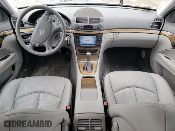 2007 Mercedes-Benz E-Class 3.5L with VIN WDBUF87X17B123174, listed as a Copart auction lot 48057505 with 117,666 mi miles and Salvage Title. Bid and sale history available at carsss.com. Image 8.