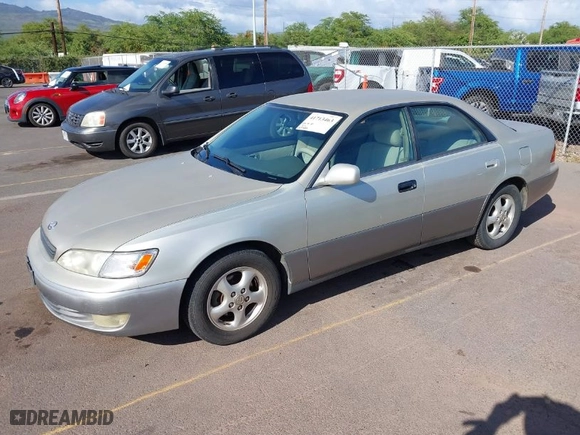 1997 Lexus ES 300 Luxury Sport Sdn with VIN JT8BF22G9V0034120, listed as a IAAI auction lot 41713463 with NaN miles. Bid and sale history available at carsss.com. Image 2.