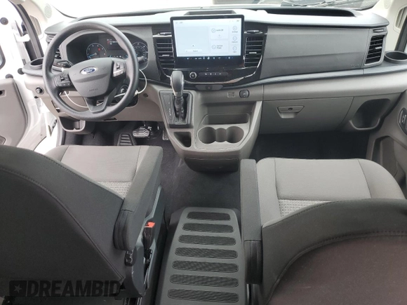 2025 Ford Transit Passenger XL z VIN 1FBAX2YG7SKA63962, wystawiony jako Copart lot #64595845 z przebiegiem 3 011 mil mil oraz Nie do naprawy • Non repairable. Historia ofert i sprzedaży dostępna na DreamBid. Obrazek 8.