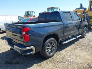 2020 Chevrolet Silverado 1500 LT with VIN 3GCPWCED6LG256184, listed as a IAAI auction lot 41759866 with 38,388 mi miles. Bid and sale history available at carsss.com. Image 4.