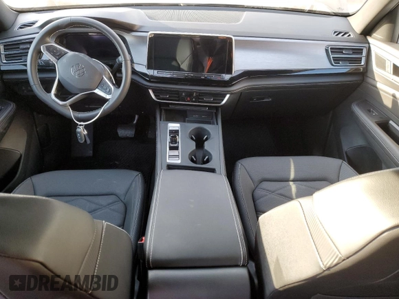 2024 Volkswagen Atlas SE with VIN 1V2LE2CA0RC251335, listed as a Copart auction lot 46680655 with Not provided miles and Salvage title. Bid and sale history available at DreamBid. Image 8.