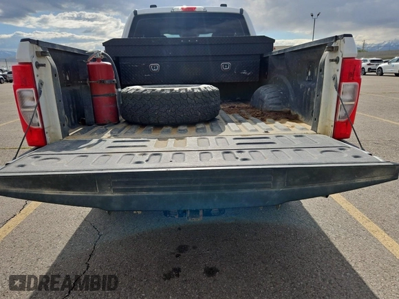 2022 Ford F-250 XL with VIN 1FT7X2B67NEE90695, listed as a IAAI auction lot 42610446 with 94,588 mi miles and . Bid and sale history available at DreamBid. Image 54.