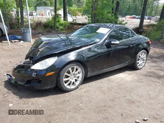 2005 Mercedes-Benz SLK 230/320 z VIN WDBWK56F15F036103, wystawiony jako IAAI lot #42108428 z przebiegiem 79 040 mil mil oraz . Historia ofert i sprzedaży dostępna na DreamBid. Obrazek 2.