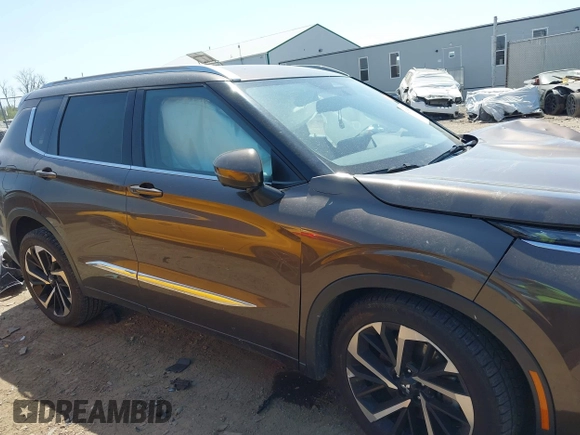 2022 Mitsubishi Outlander SEL z VIN JA4J4VA83NZ073287, wystawiony jako IAAI lot #42059579 z przebiegiem 45 092 mil mil oraz . Historia ofert i sprzedaży dostępna na DreamBid. Obrazek 13.