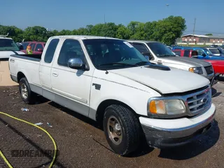 2001 Ford F-150 XL with VIN 1FTRX17W61KA27082, listed as a IAAI auction lot 42630727 with Not provided miles and . Bid and sale history available at DreamBid. Image 1.