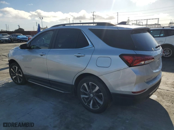 2022 Chevrolet Equinox LT with VIN 3GNAXKEV3NL234327, listed as a Copart auction lot 49132635 with 35,713 mi miles and Salvage Title. Bid and sale history available at carsss.com. Image 2.