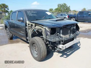 2010 Toyota Tacoma PreRunner with VIN 3TMJU4GNXAM099667, listed as a IAAI auction lot 41530993 with 201,375 mi miles and . Bid and sale history available at DreamBid. Image 6.