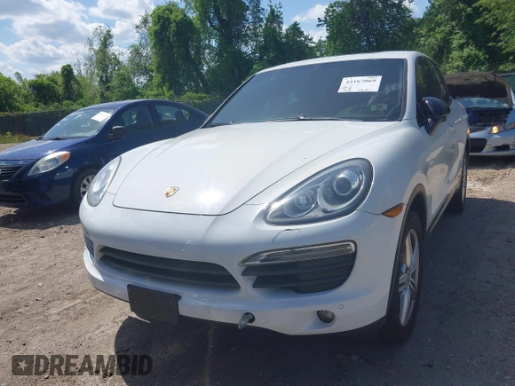 2012 Porsche Cayenne S z VIN WP1AB2A24CLA48791, wystawiony jako IAAI lot #42167069 z przebiegiem 133 819 mil mil oraz . Historia ofert i sprzedaży dostępna na DreamBid. Obrazek 6.