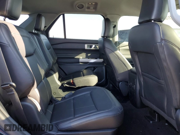 2024 Ford Explorer XLT with VIN 1FMSK8DH3RGA57018, listed as a Copart auction lot 46117645 with 4,525 mi miles and Salvage Title. Bid and sale history available at carsss.com. Image 11.