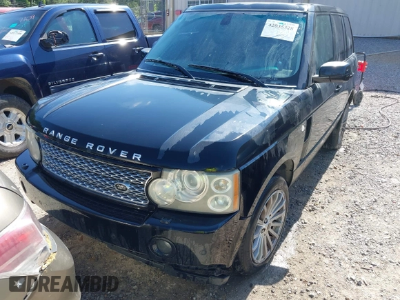 2007 Land Rover Range Rover SC z VIN SALMF13497A239791, wystawiony jako IAAI lot #42035328 z przebiegiem Nie podano mil oraz . Historia ofert i sprzedaży dostępna na DreamBid. Obrazek 6.