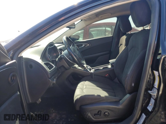 2015 Chrysler 200 Limited with VIN 1C3CCCAB3FN733231, listed as a Copart auction lot 55918425 with 176,428 mi miles and Clean Title. Bid and sale history available at DreamBid. Image 7.